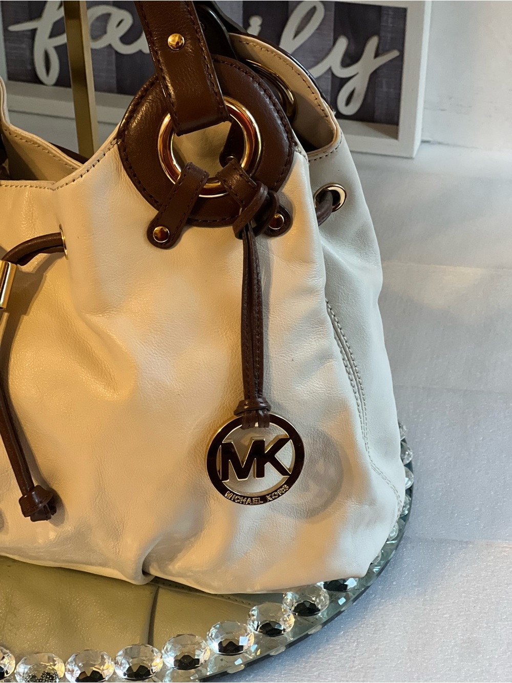 Michael Kors Cream and Brown Leather Shoulder Bag - Picture 4 of 14